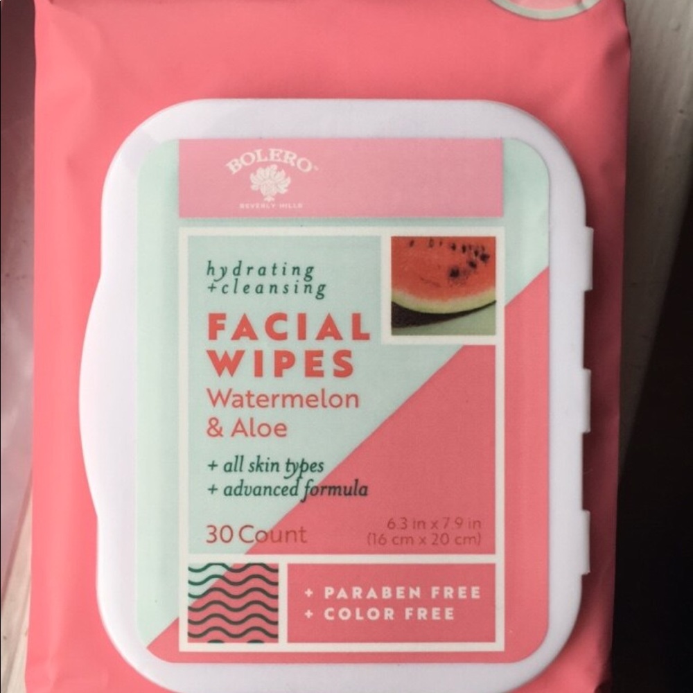 Facial wipes